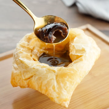 Sup Puff Pastry Vanilla dengan Teripang Alaska